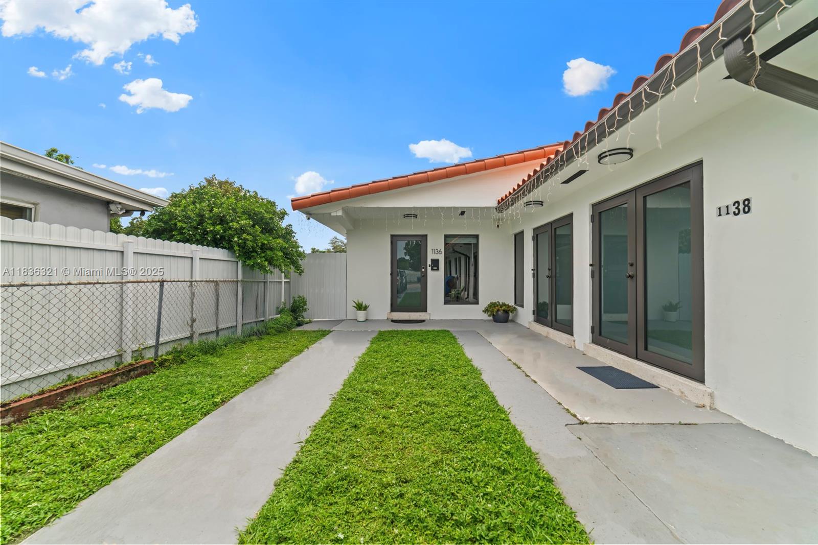 See details / 2920 sq. ft. $ 2025-07-08 0 Photo