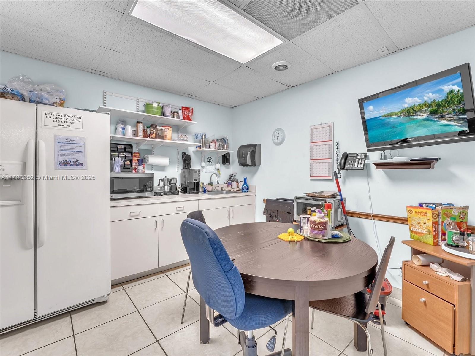 See details / sq. ft. $ 2025-07-08 0 Photo
