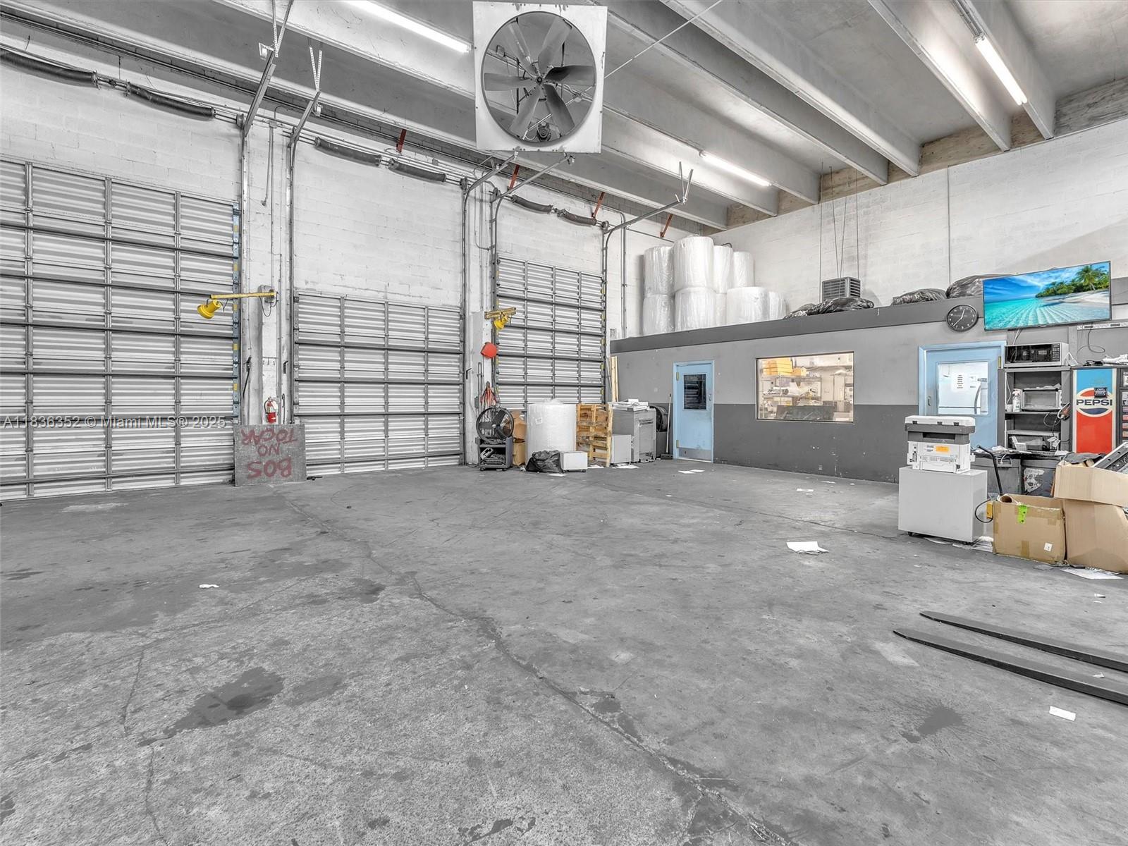 See details / sq. ft. $ 2025-07-08 0 Photo