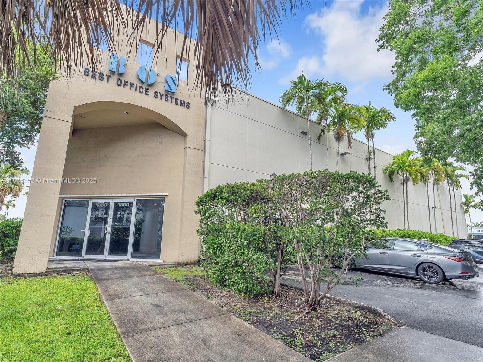 See details / sq. ft. $ 2025-07-08 0 Photo