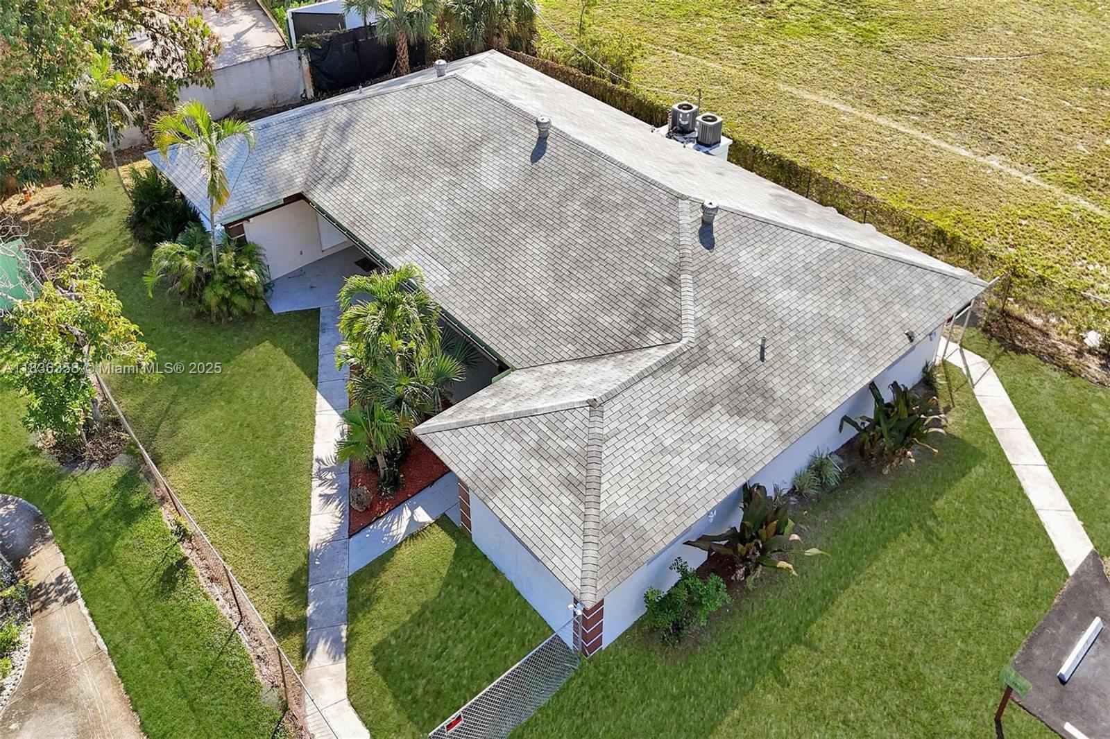 See details / 2503 sq. ft. $ 2025-07-08 0 Photo