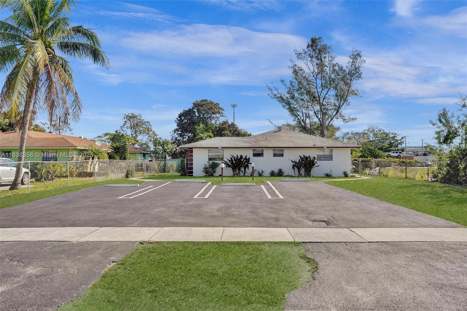 See details / 2503 sq. ft. $ 2025-07-08 0 Photo