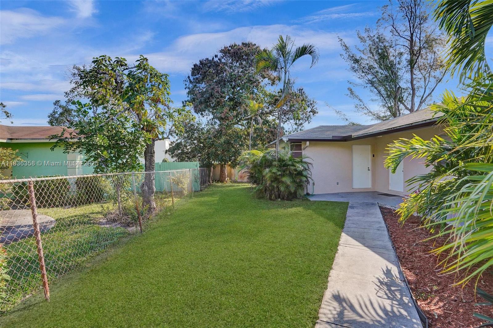 See details / 2503 sq. ft. $ 2025-07-08 0 Photo