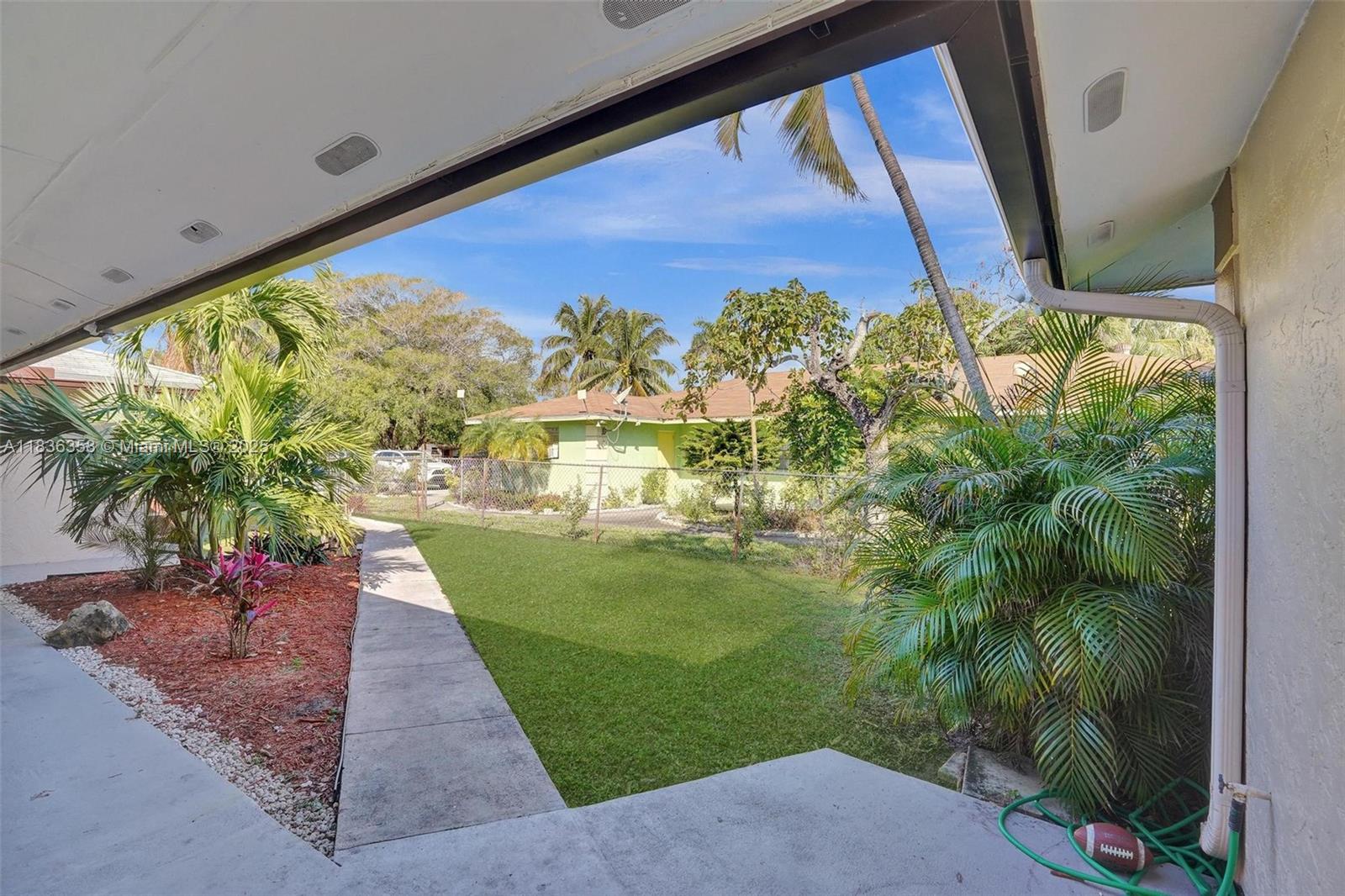 See details / 2503 sq. ft. $ 2025-07-08 0 Photo