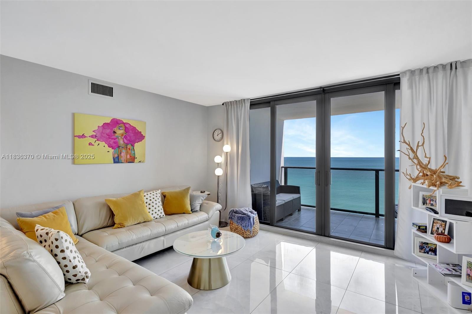 Photo of 2301 Ocean Dr #803, Hollywood, Florida, 33019 -