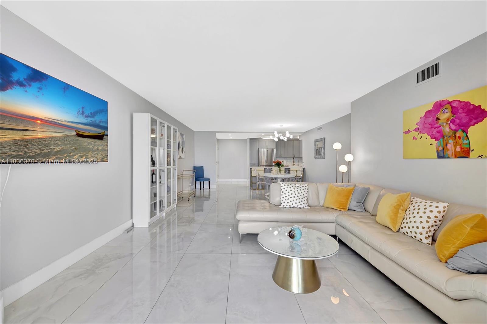 Photo of 2301 Ocean Dr  #803, Hollywood, Florida, 33019 - 
