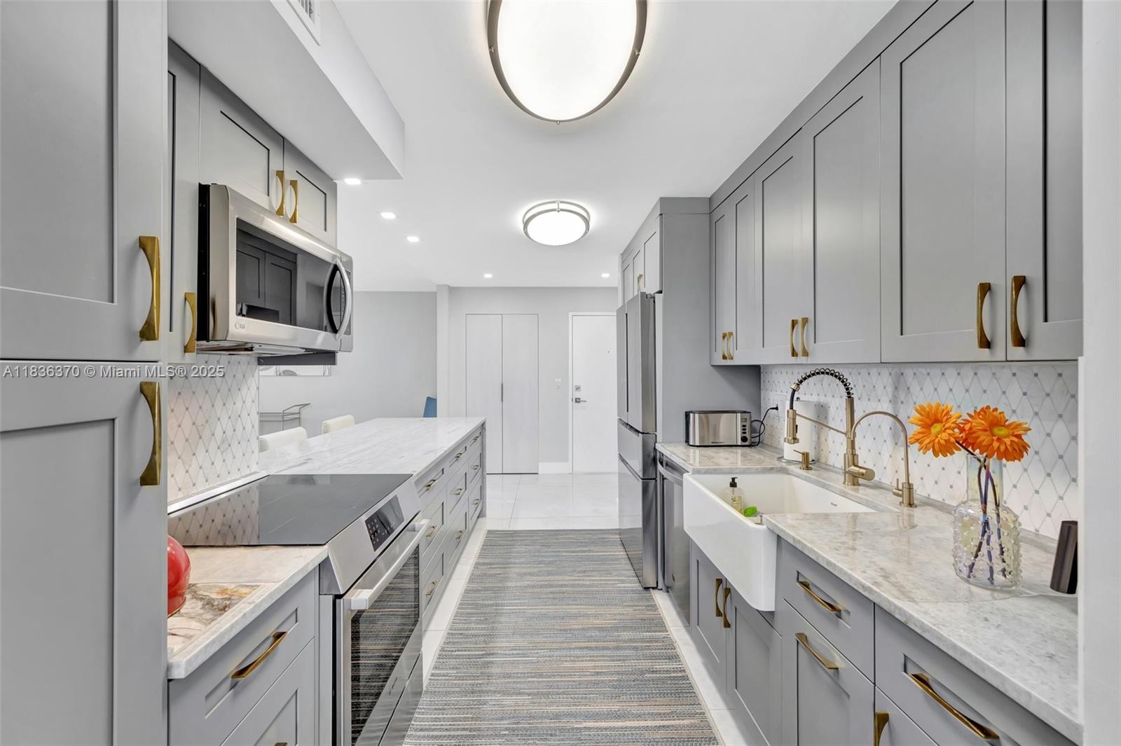 Photo of 2301 Ocean Dr  #803, Hollywood, Florida, 33019 - 
