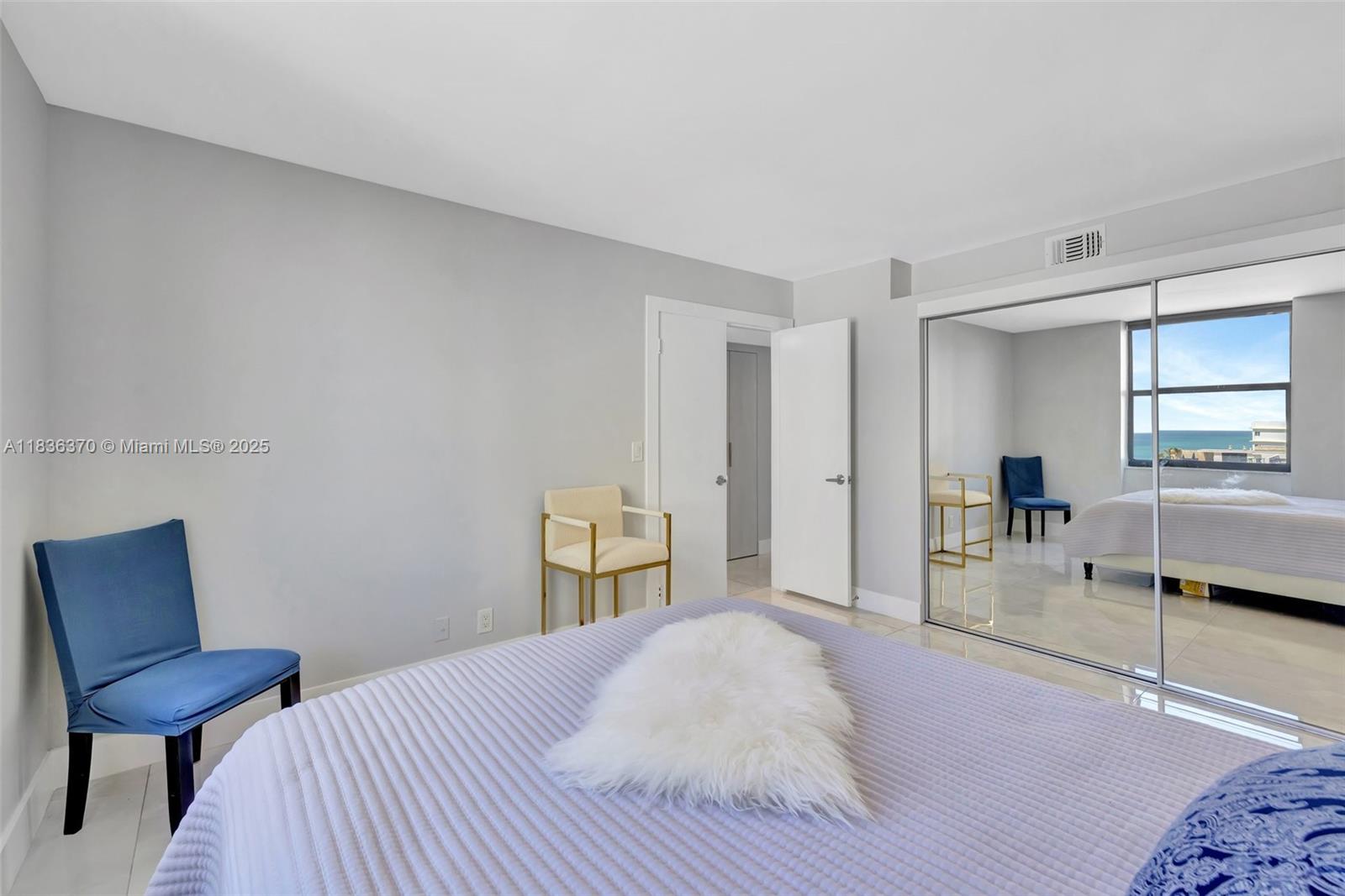 Photo of 2301 Ocean Dr  #803, Hollywood, Florida, 33019 - 