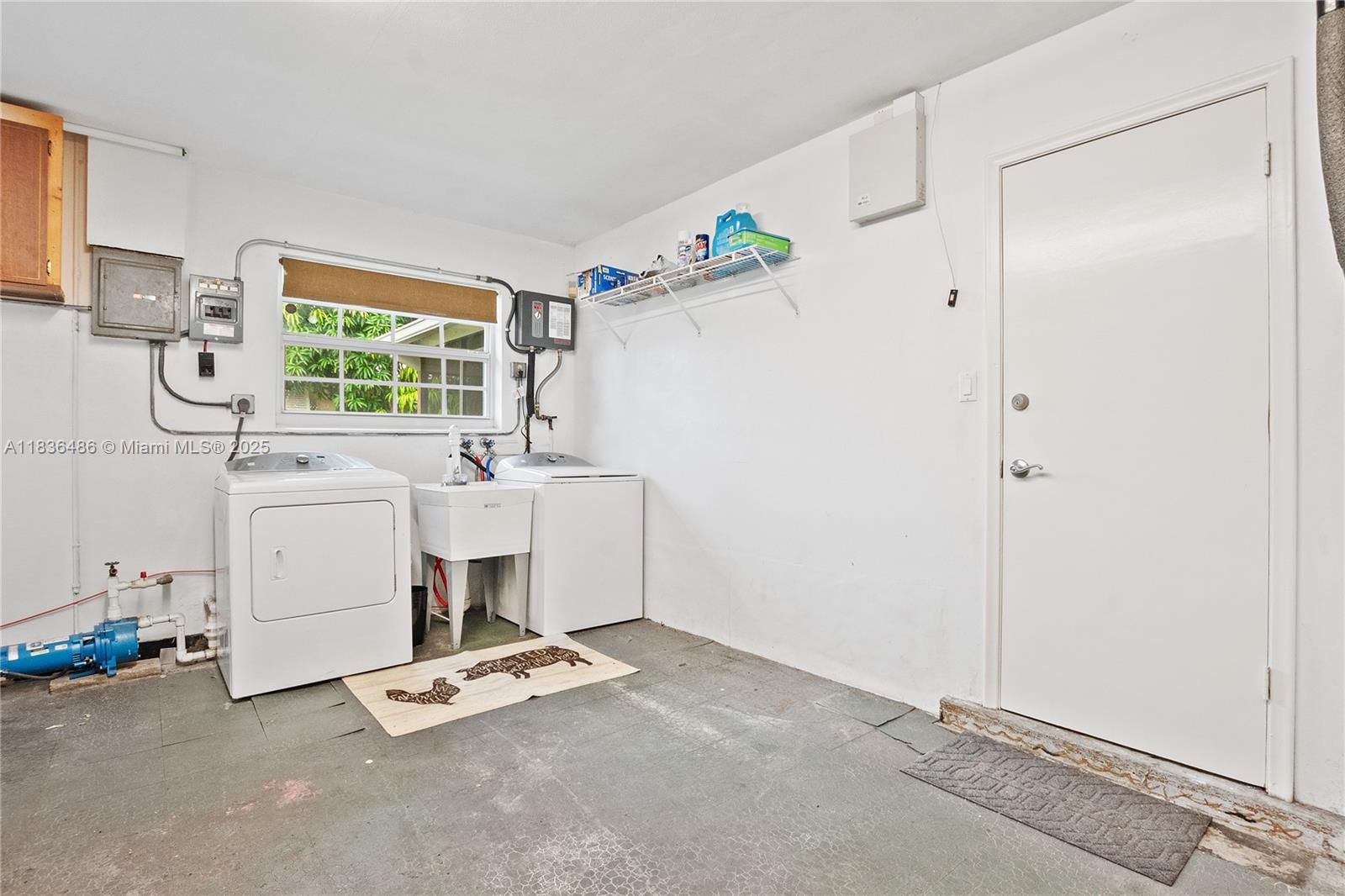 Ver detalles 180 3 / 2 1544 sq. ft. $ 2025-12-22 0 foto