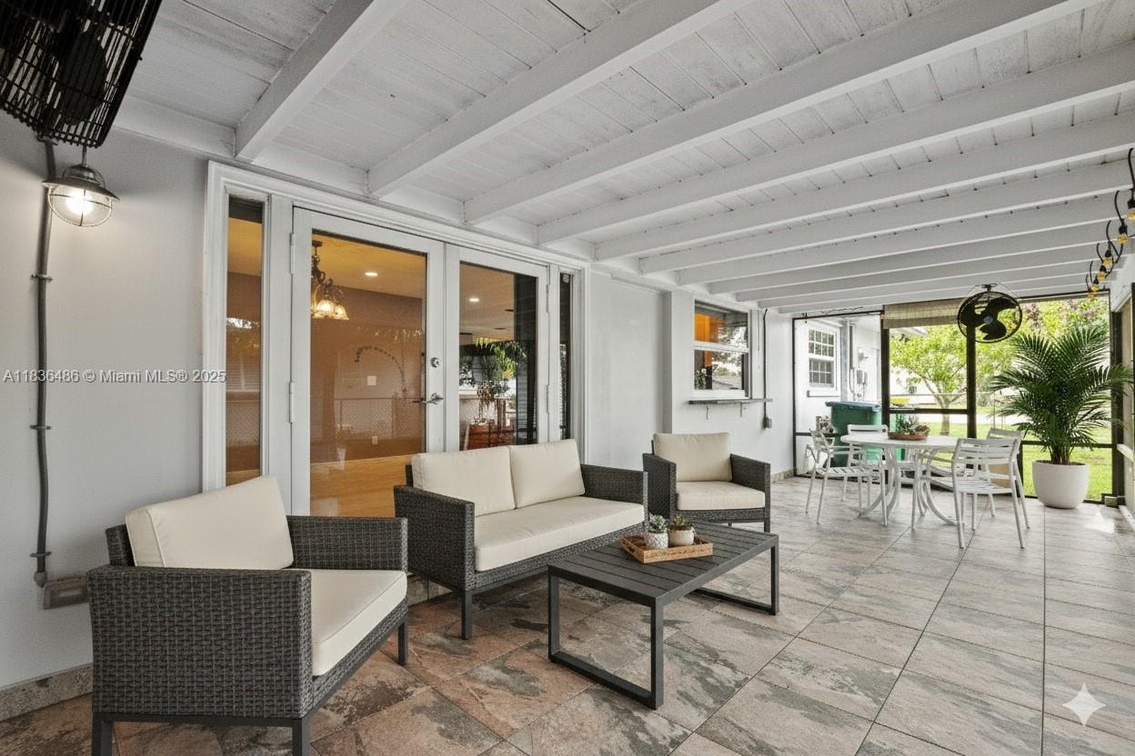 Ver detalles 180 3 / 2 1544 sq. ft. $ 2025-12-22 0 foto