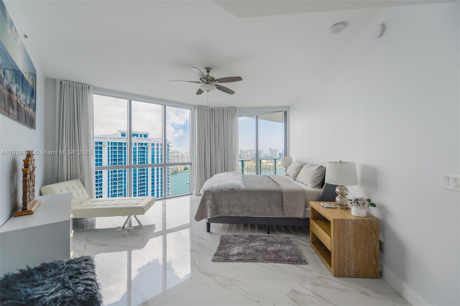 Photo of 17111 Biscayne Blvd  #2303, North Miami Beach, Florida, 33160 - 