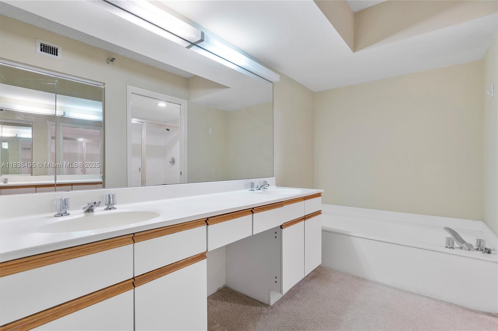 Photo of 3530 Mystic Pointe Dr  #808, Aventura, Florida, 33180 - 