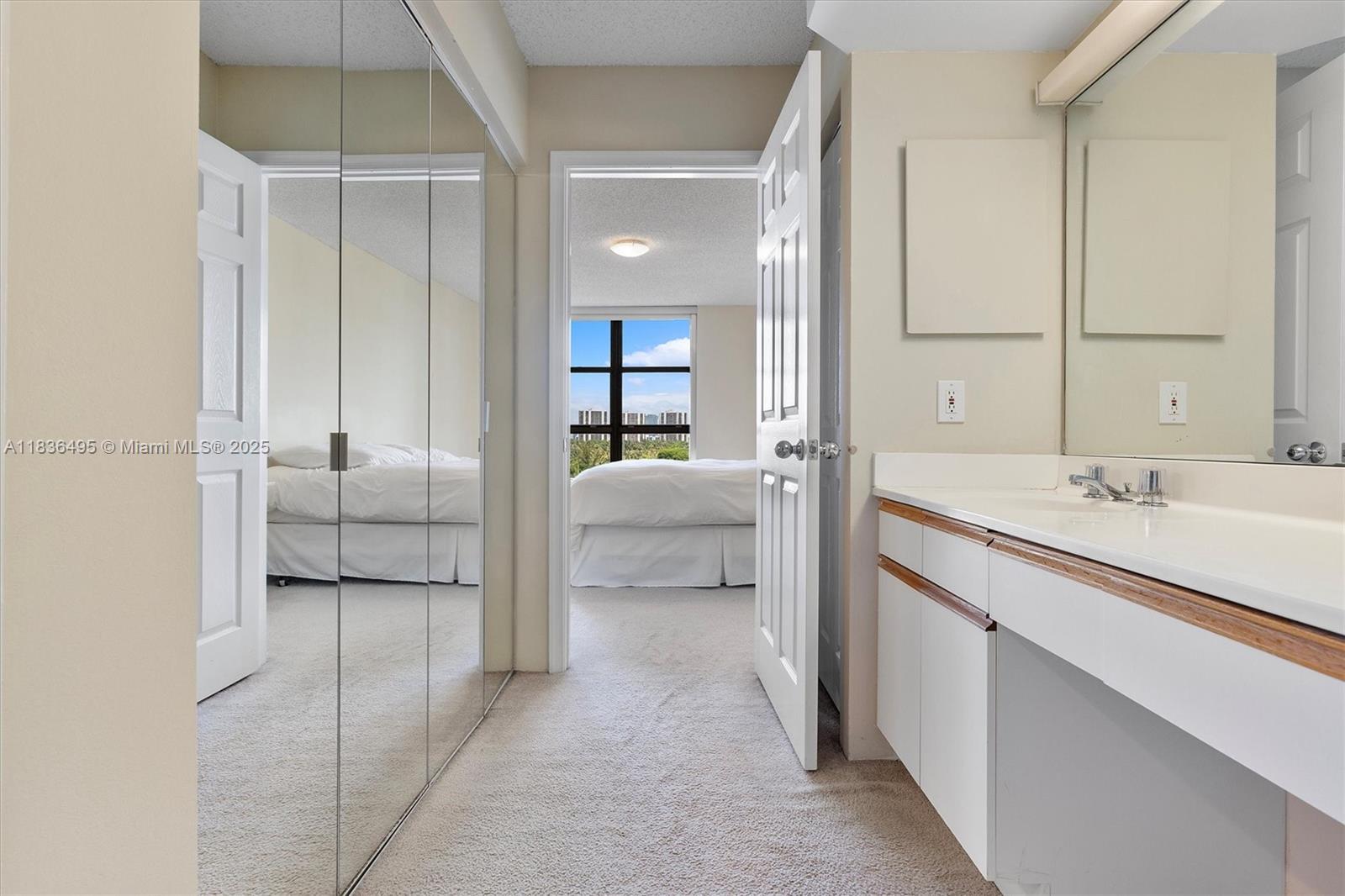 Photo of 3530 Mystic Pointe Dr  #808, Aventura, Florida, 33180 - 