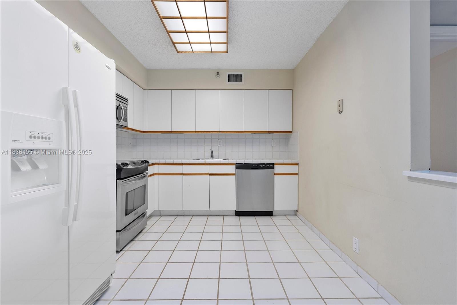 Photo of 3530 Mystic Pointe Dr #808, Aventura, Florida, 33180 -