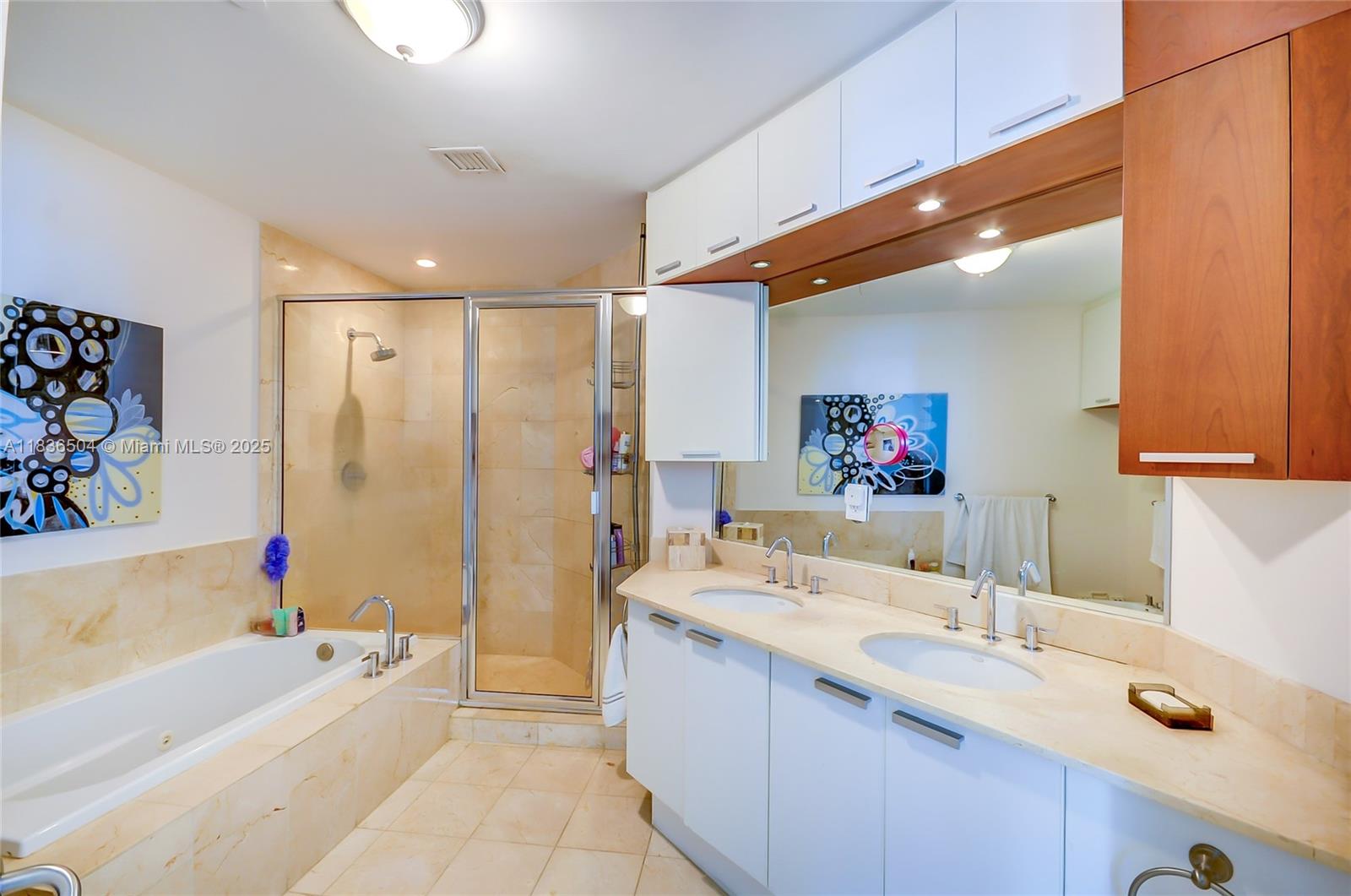 Photo of 3131 188th St  #1-808, Aventura, Florida, 33180 - 