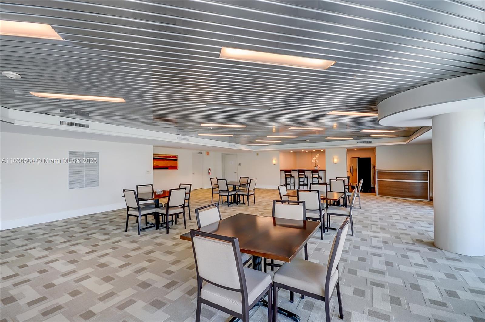 Photo of 3131 188th St  #1-808, Aventura, Florida, 33180 - 