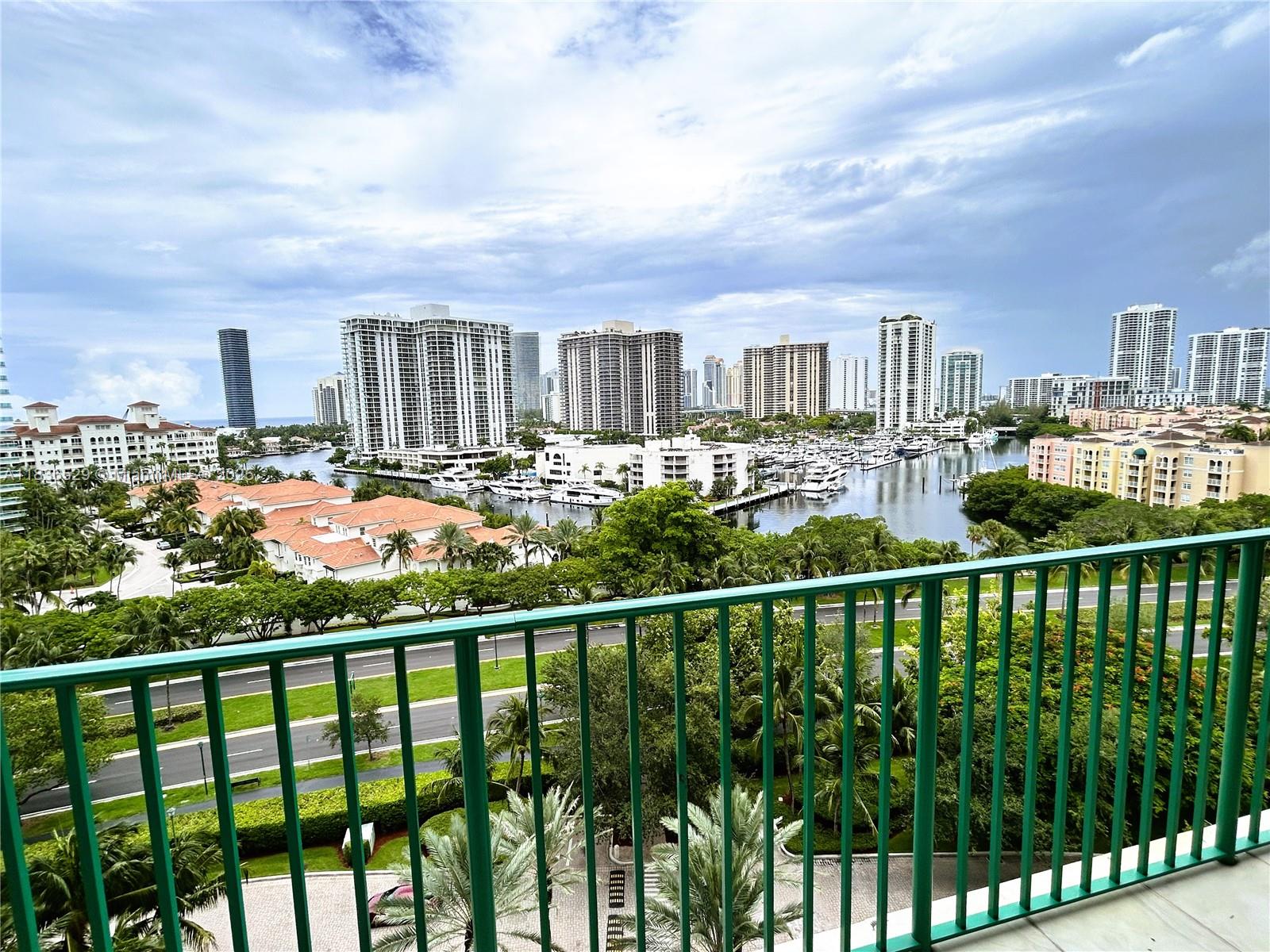 Photo of 19900 Country Club Dr  #1005, Aventura, Florida, 33180 - 