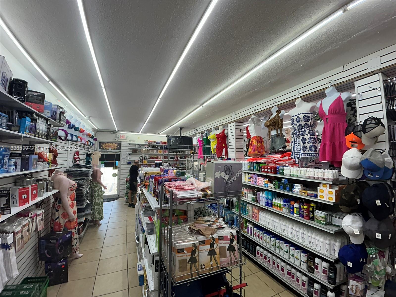 Ver detalles / sq. ft. $ 2025-07-08 0 foto