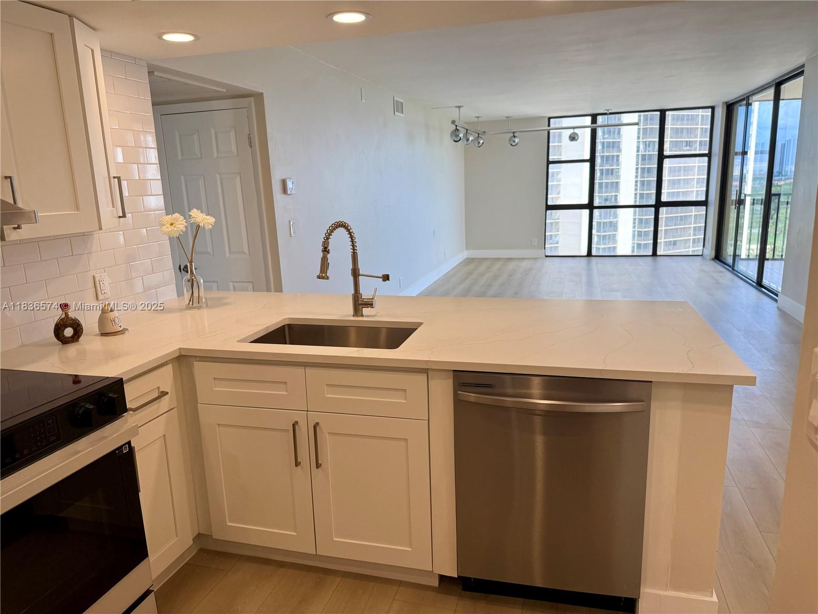 Photo of 20335 Country Club Dr #1203, Aventura, Florida, 33180 -