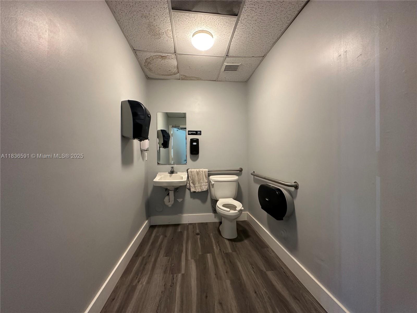   /   sq. ft. $ 2025-07-08 0 Photo