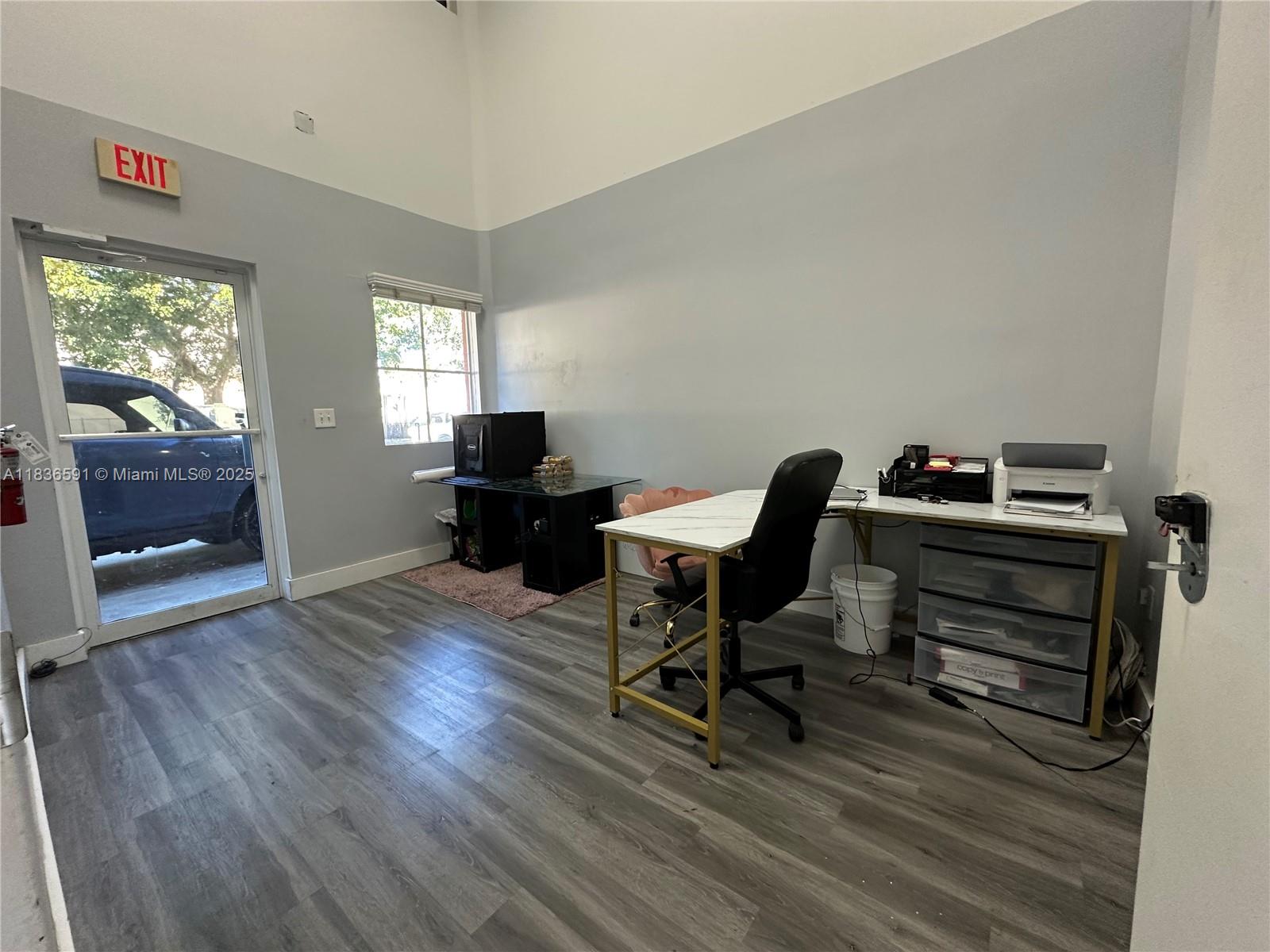   /   sq. ft. $ 2025-07-08 0 Photo