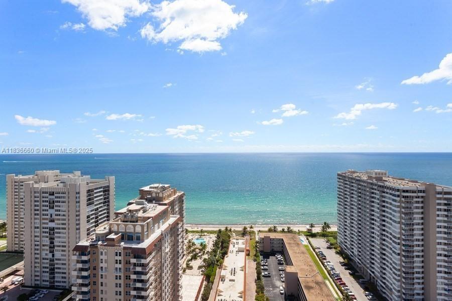 Photo of 1945 Ocean Dr  #2812, Hallandale Beach, Florida, 33009 - 