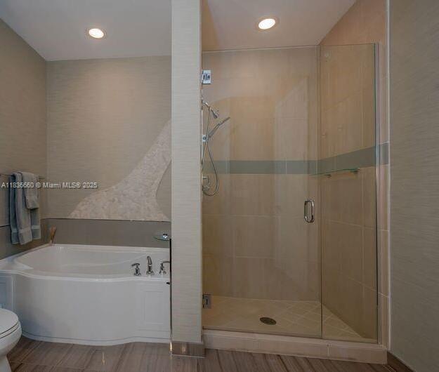 Photo of 1945 Ocean Dr  #2812, Hallandale Beach, Florida, 33009 - nd bathroom shower - both bathrooms have showers