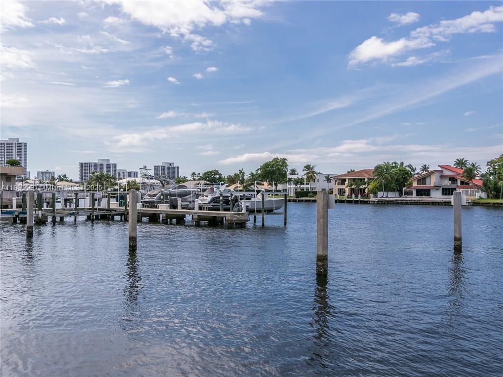Photo of 1945 Ocean Dr  #2812, Hallandale Beach, Florida, 33009 - 