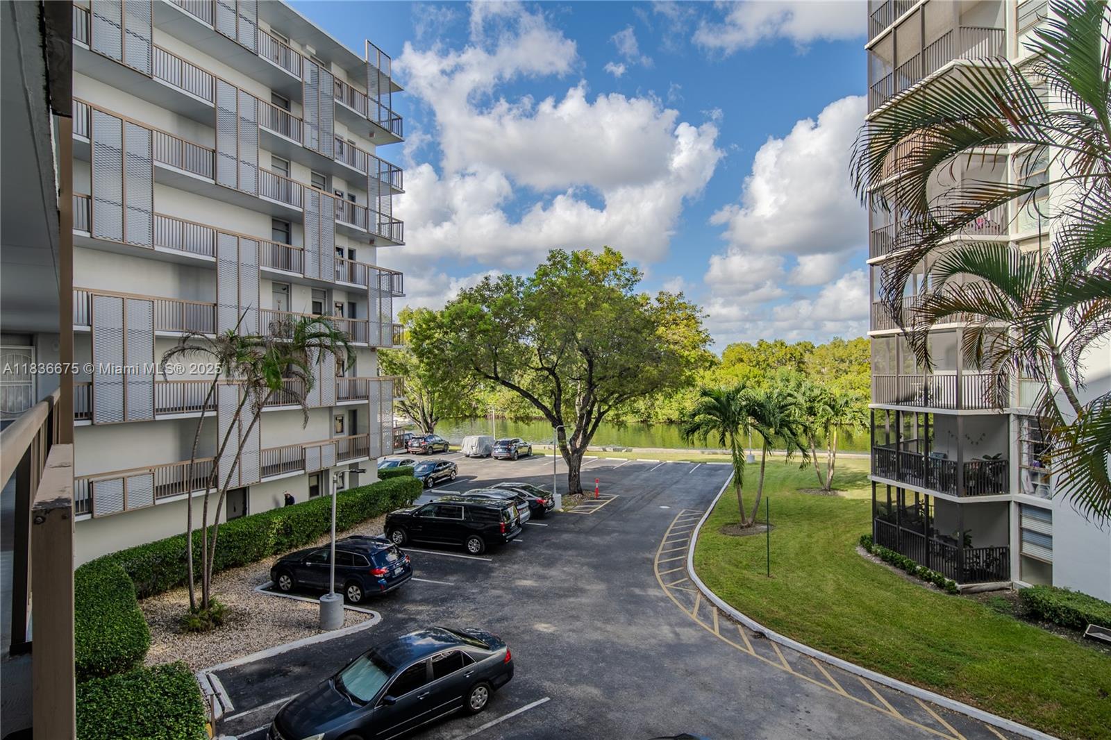 Photo of 3401 Country Club Dr  #308, Aventura, Florida, 33180 - 