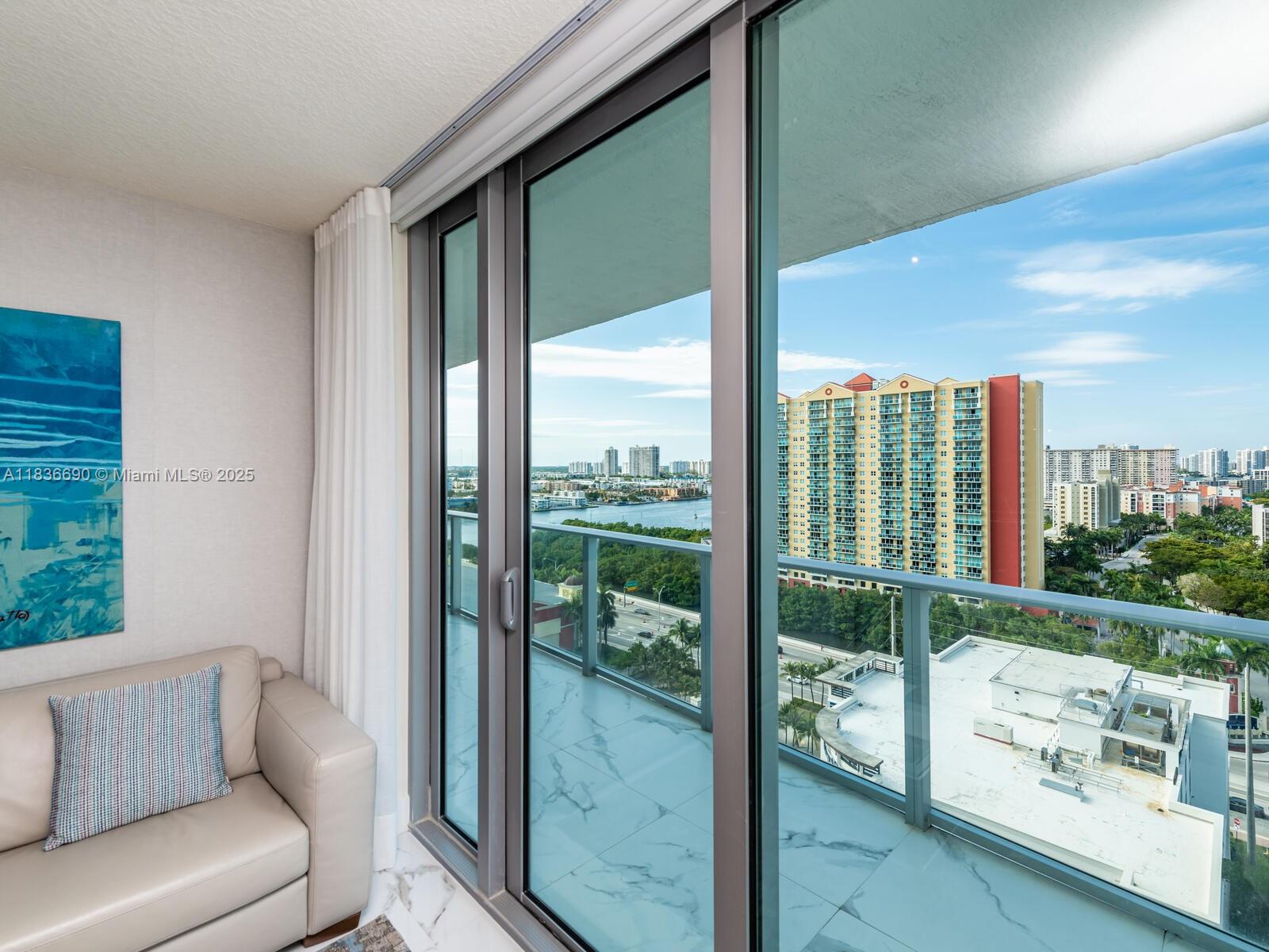 See details 5-1605 2 / 3 1541 sq. ft. $ 2025-07-08 0 Photo