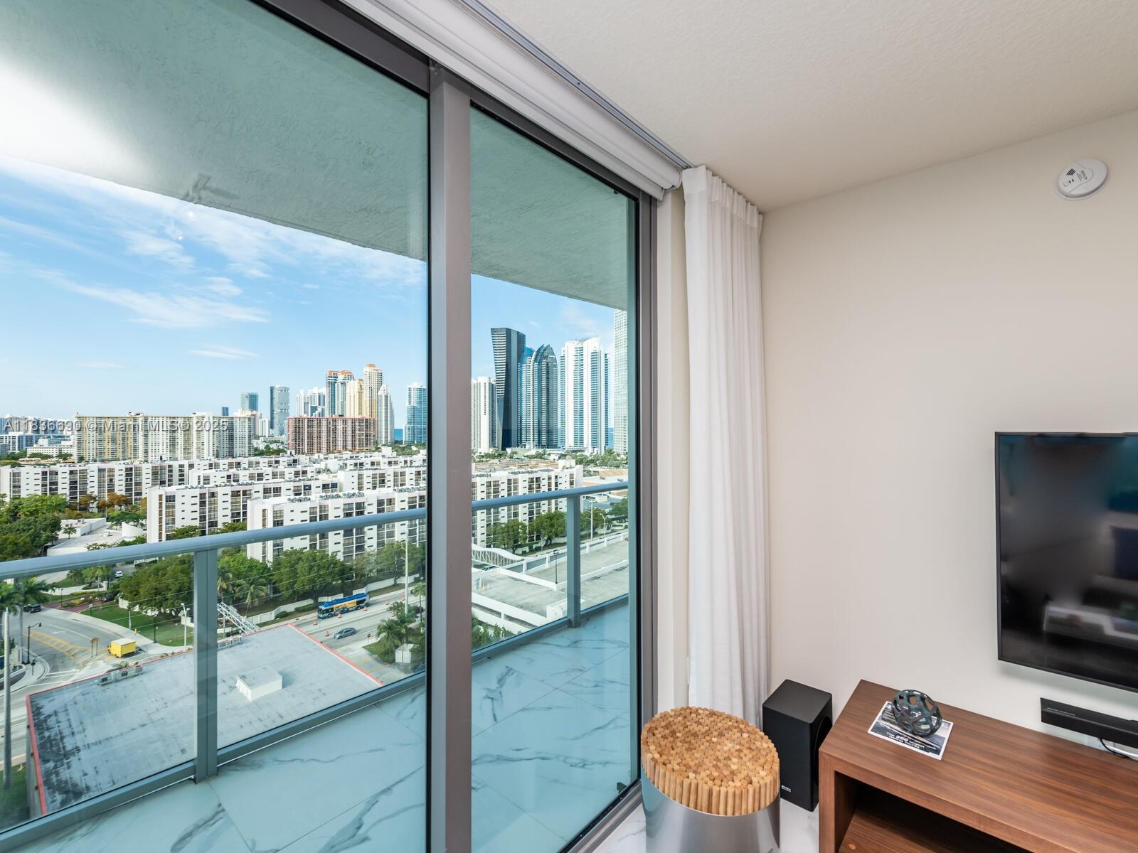 See details 5-1605 2 / 3 1541 sq. ft. $ 2025-07-08 0 Photo