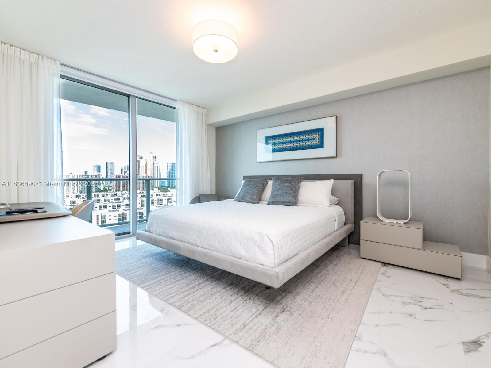 See details 5-1605 2 / 3 1541 sq. ft. $ 2025-07-08 0 Photo