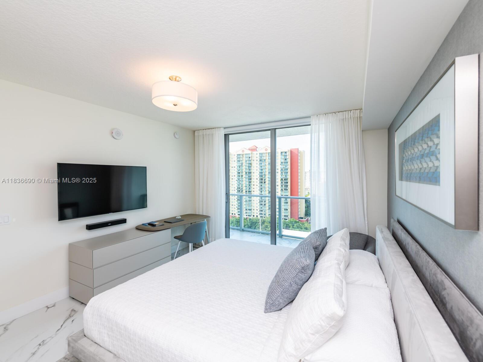 See details 5-1605 2 / 3 1541 sq. ft. $ 2025-07-08 0 Photo