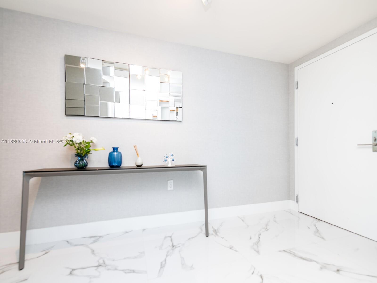 See details 5-1605 2 / 3 1541 sq. ft. $ 2025-07-08 0 Photo