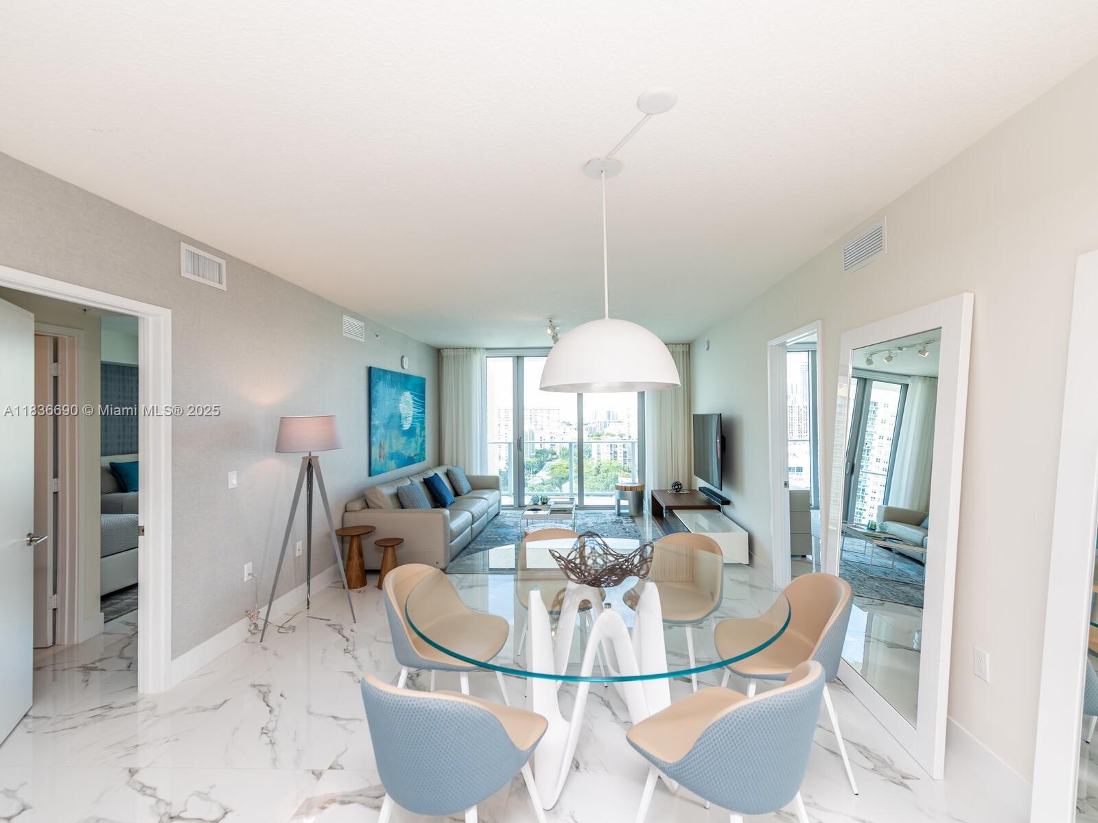 See details 5-1605 2 / 3 1541 sq. ft. $ 2025-07-08 0 Photo