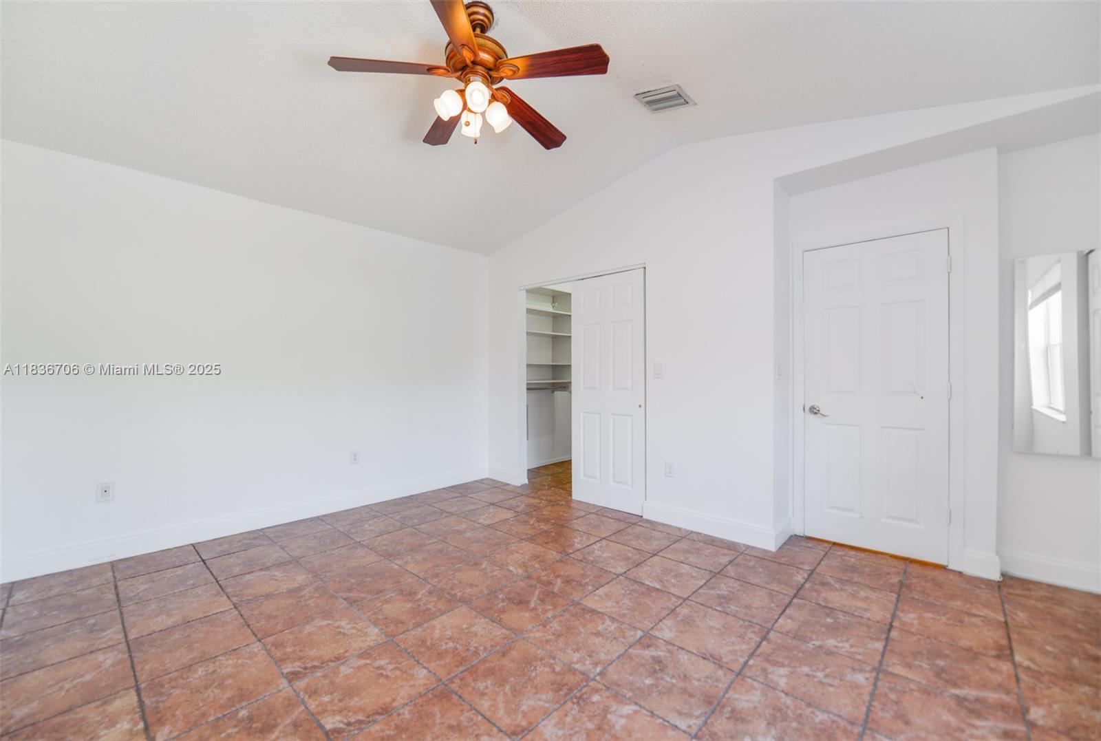 Photo of 1551 Seagrape Way  (1551), Hollywood, Florida, 33019 - 