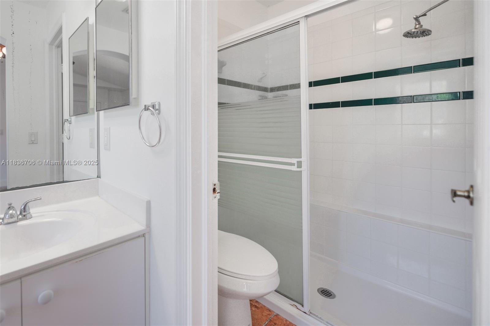 Photo of 1551 Seagrape Way  (1551), Hollywood, Florida, 33019 - 