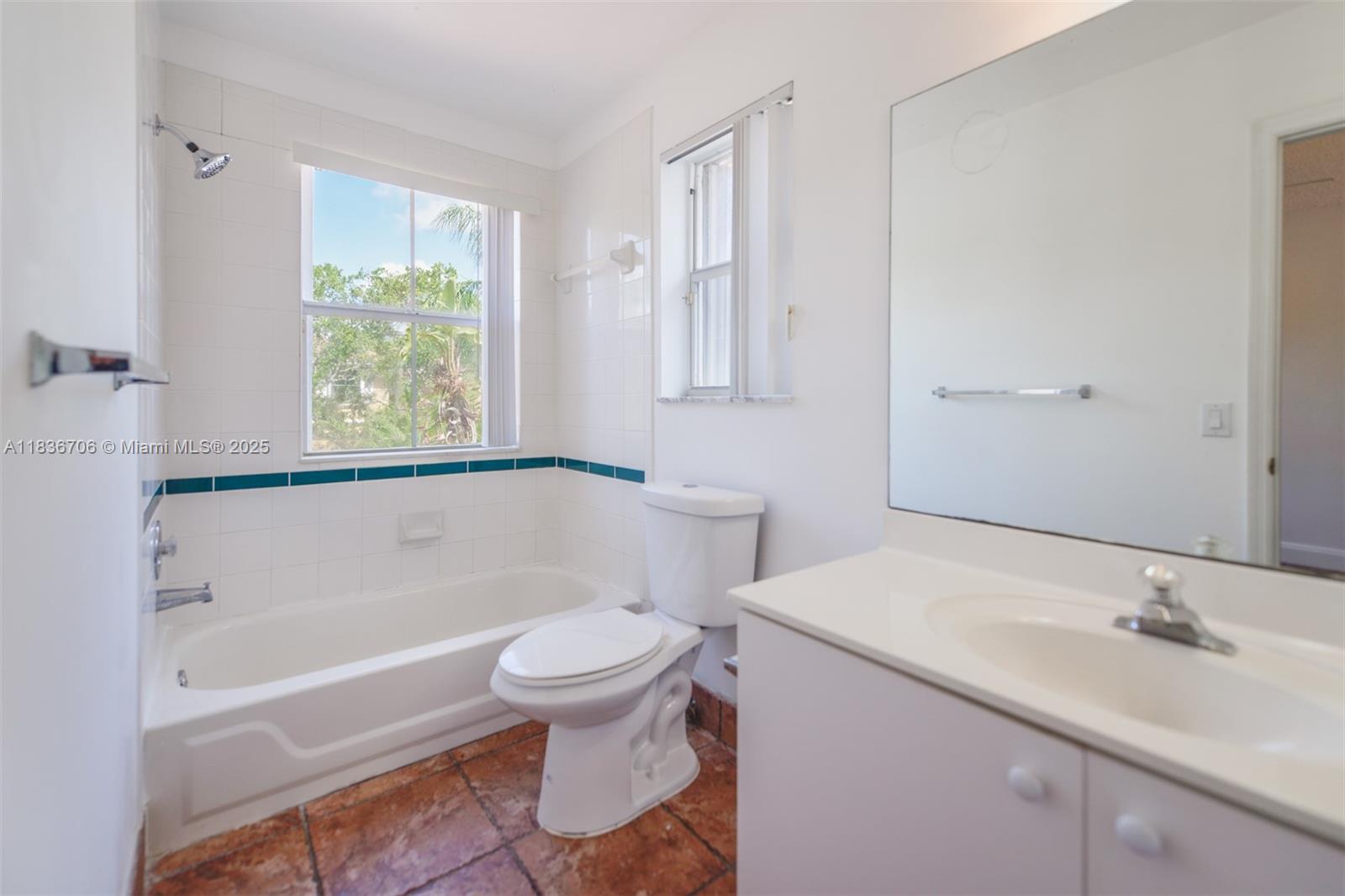 Photo of 1551 Seagrape Way  (1551), Hollywood, Florida, 33019 - 