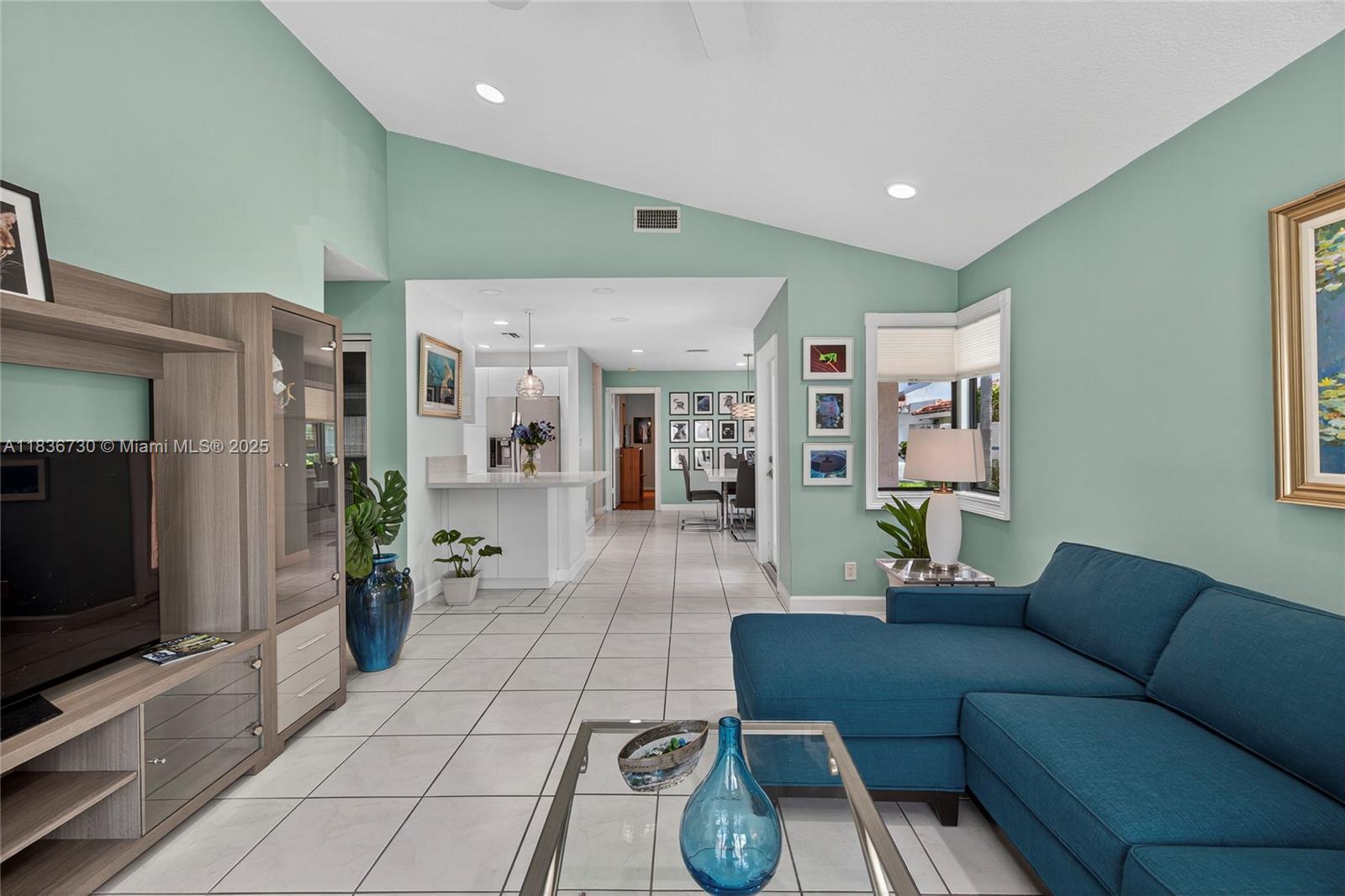 Photo of 21150 Jib Ct  (21150), Aventura, Florida, 33180 - 