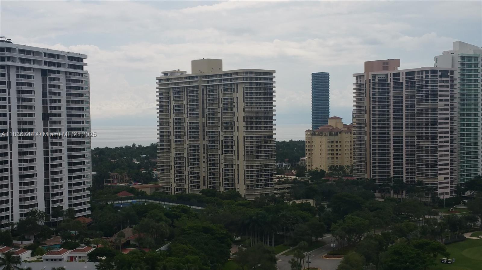 Photo of 3675 Country Club Dr #2005, Aventura, Florida, 33180 -
