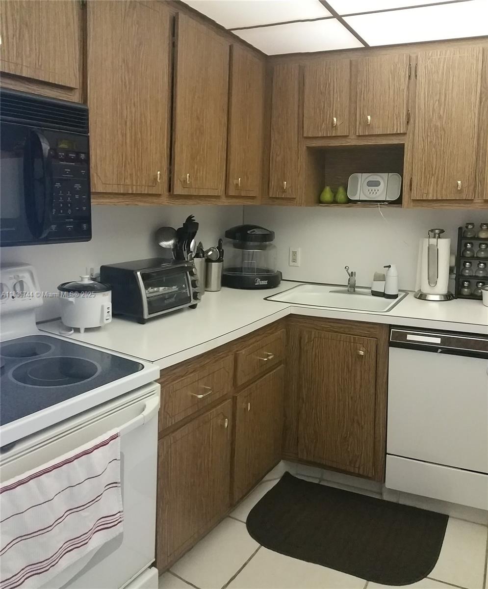 Photo of 3675 Country Club Dr #2005, Aventura, Florida, 33180 -