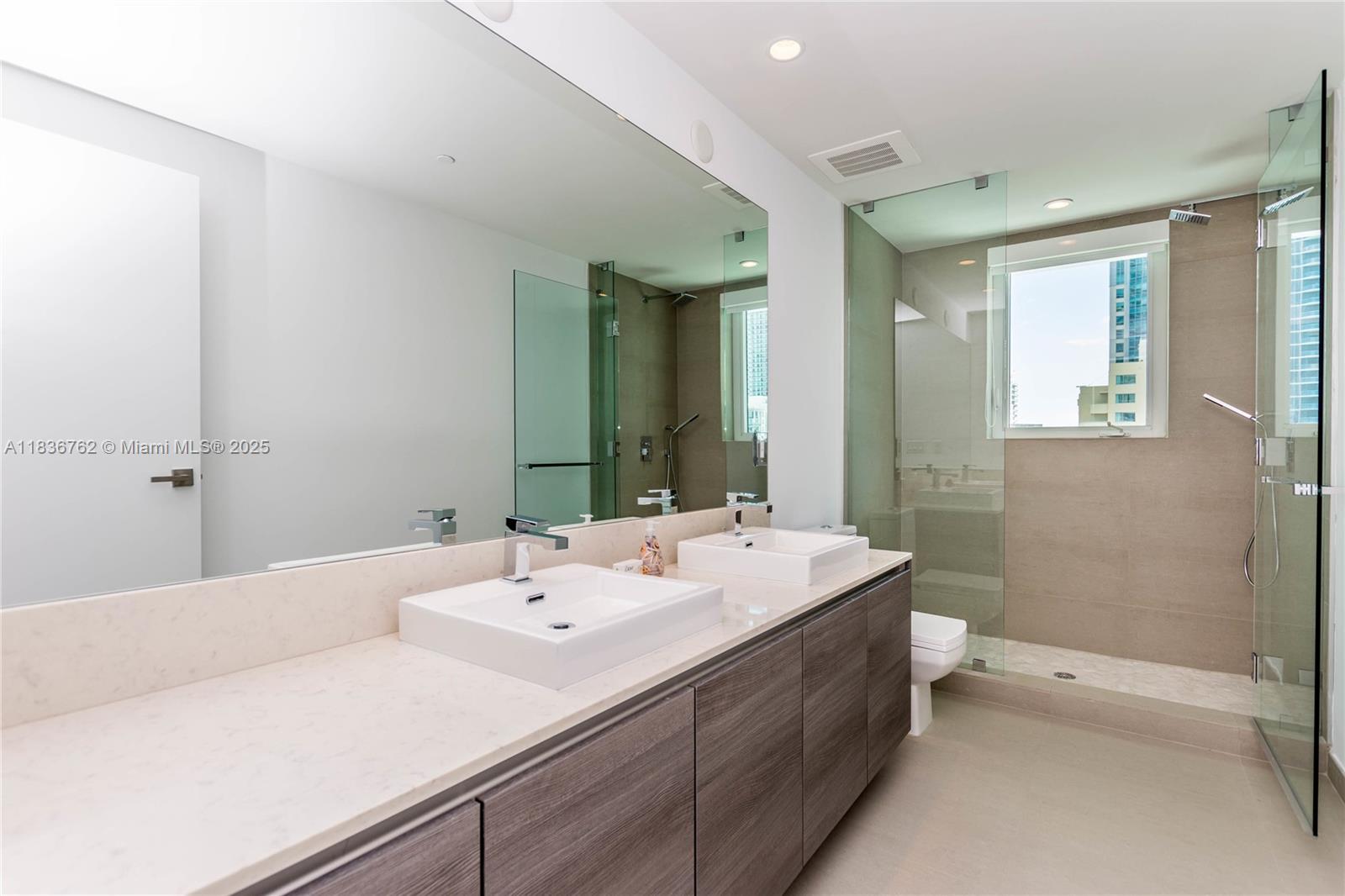 Photo of 1080 Brickell Ave  #1708, Miami, Florida, 33131 - 