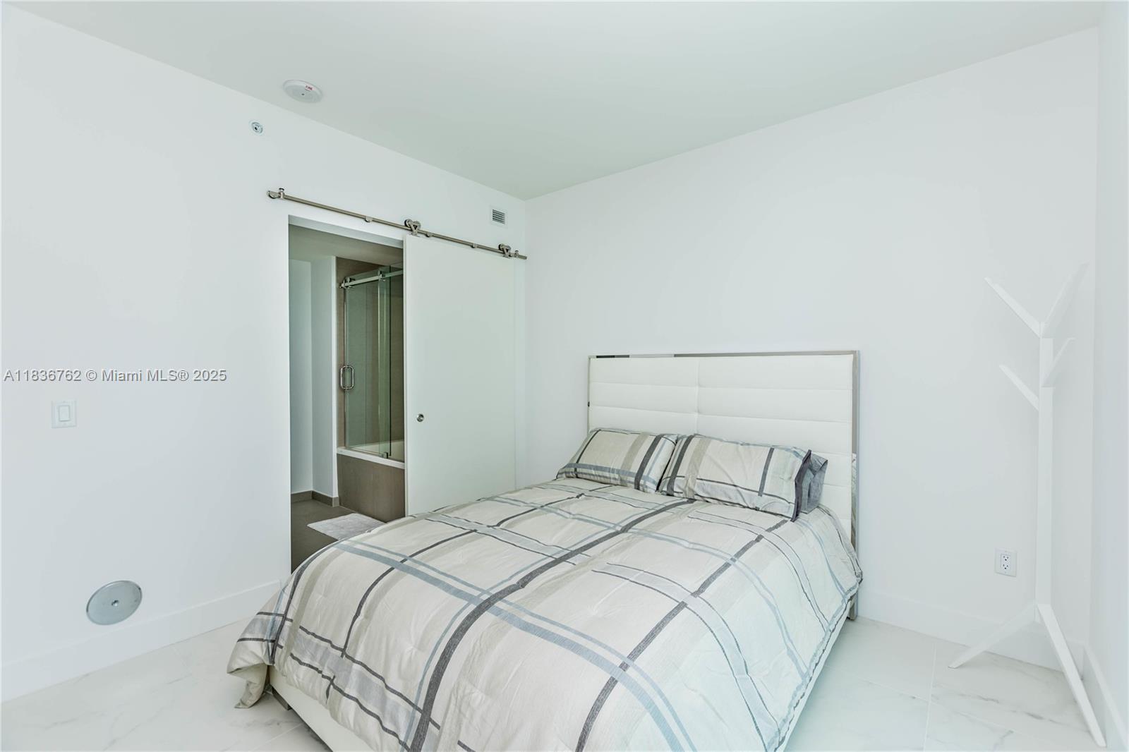 Photo of 1080 Brickell Ave  #1708, Miami, Florida, 33131 - 