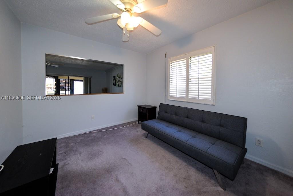 Ver detalles 104 3 / 2 1286 sq. ft. $ 2026-04-07 0 foto