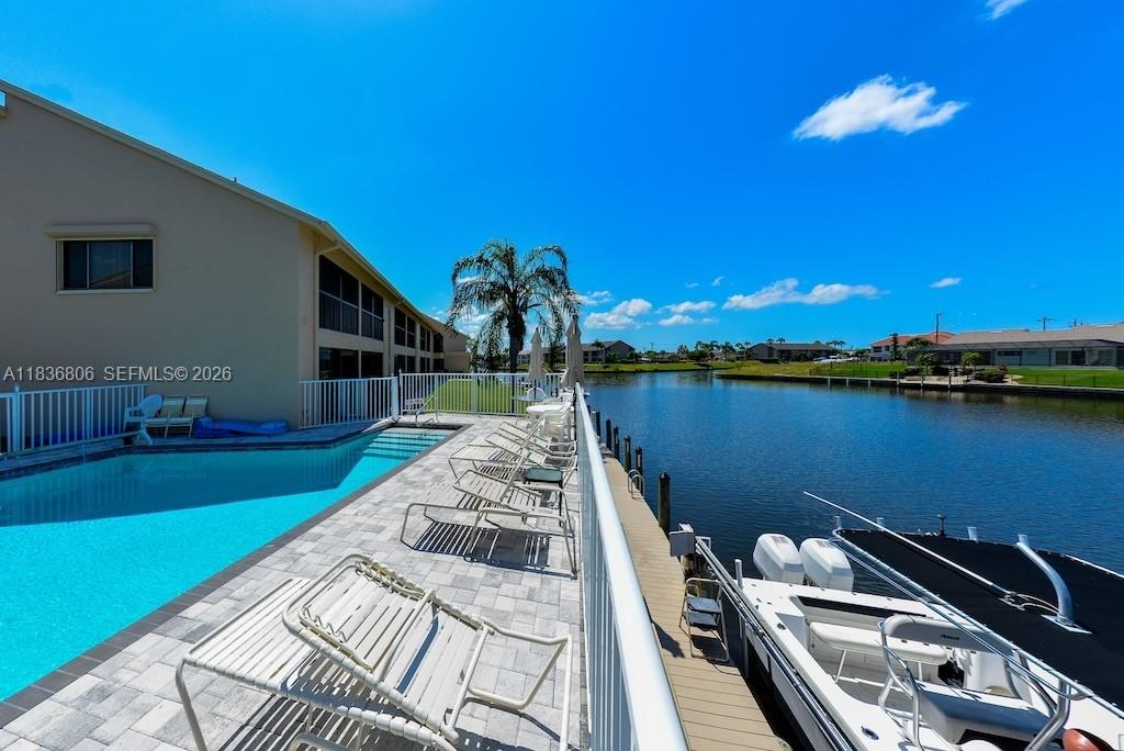 Ver detalles 104 3 / 2 1286 sq. ft. $ 2026-04-07 0 foto