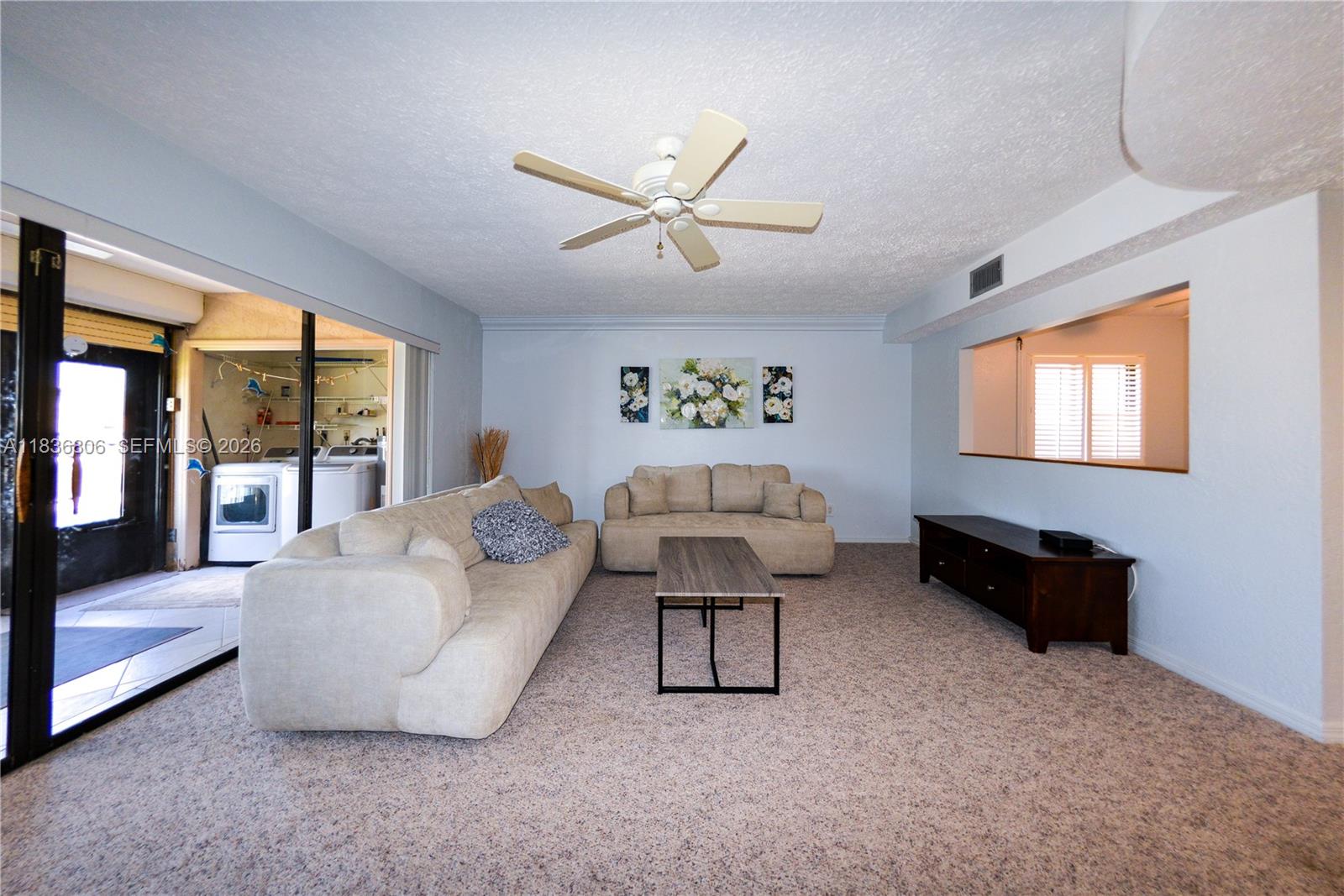 Ver detalles 104 3 / 2 1286 sq. ft. $ 2026-04-07 0 foto