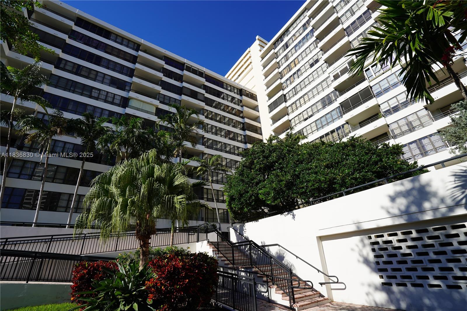 Photo of 2500 Parkview Dr  #616, Hallandale Beach, Florida, 33009 - 