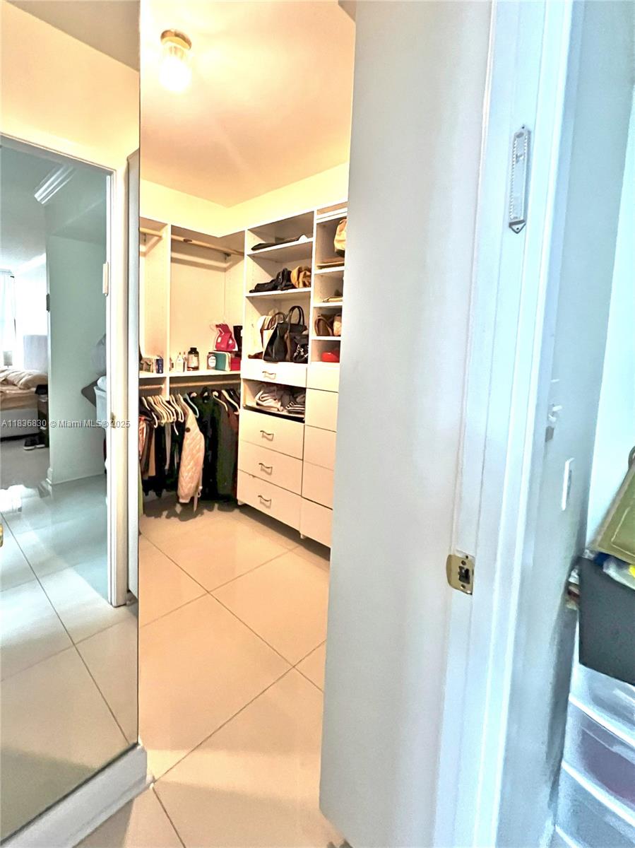 Photo of 2500 Parkview Dr #616, Hallandale Beach, Florida, 33009 -