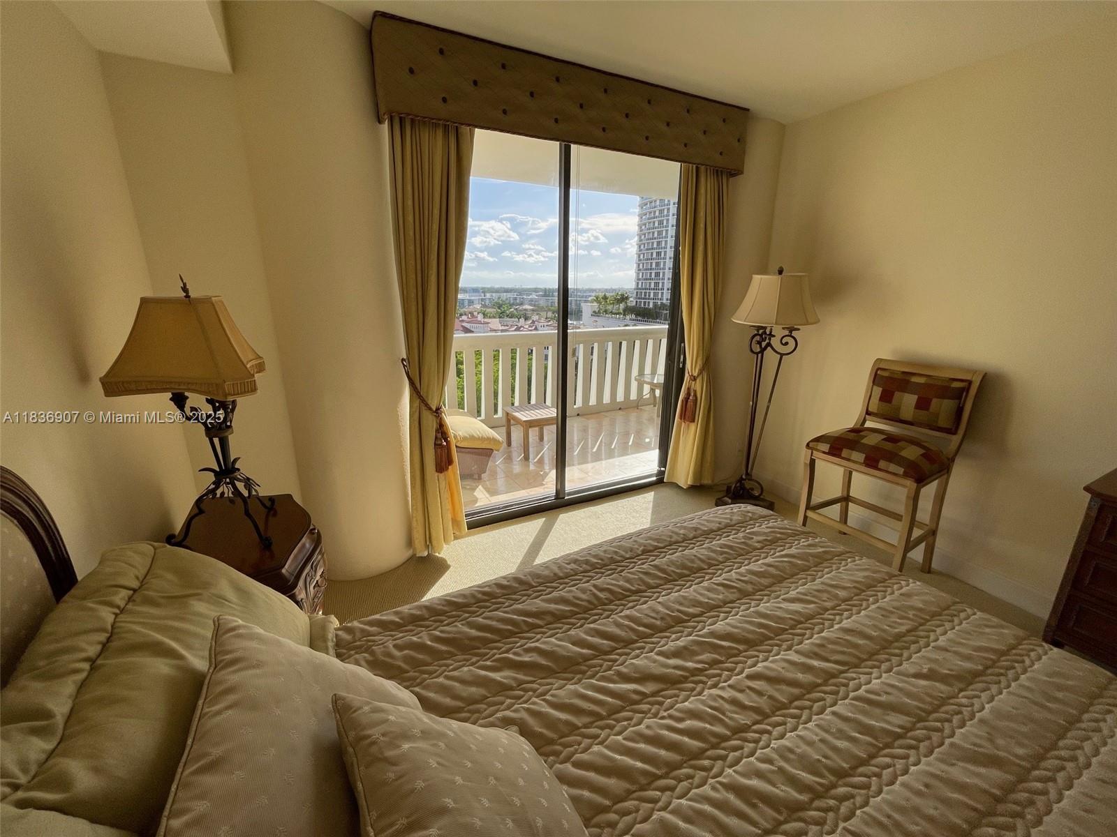 See details 1103 3 / 4 2605 sq. ft. $ 2025-07-09 0 Photo