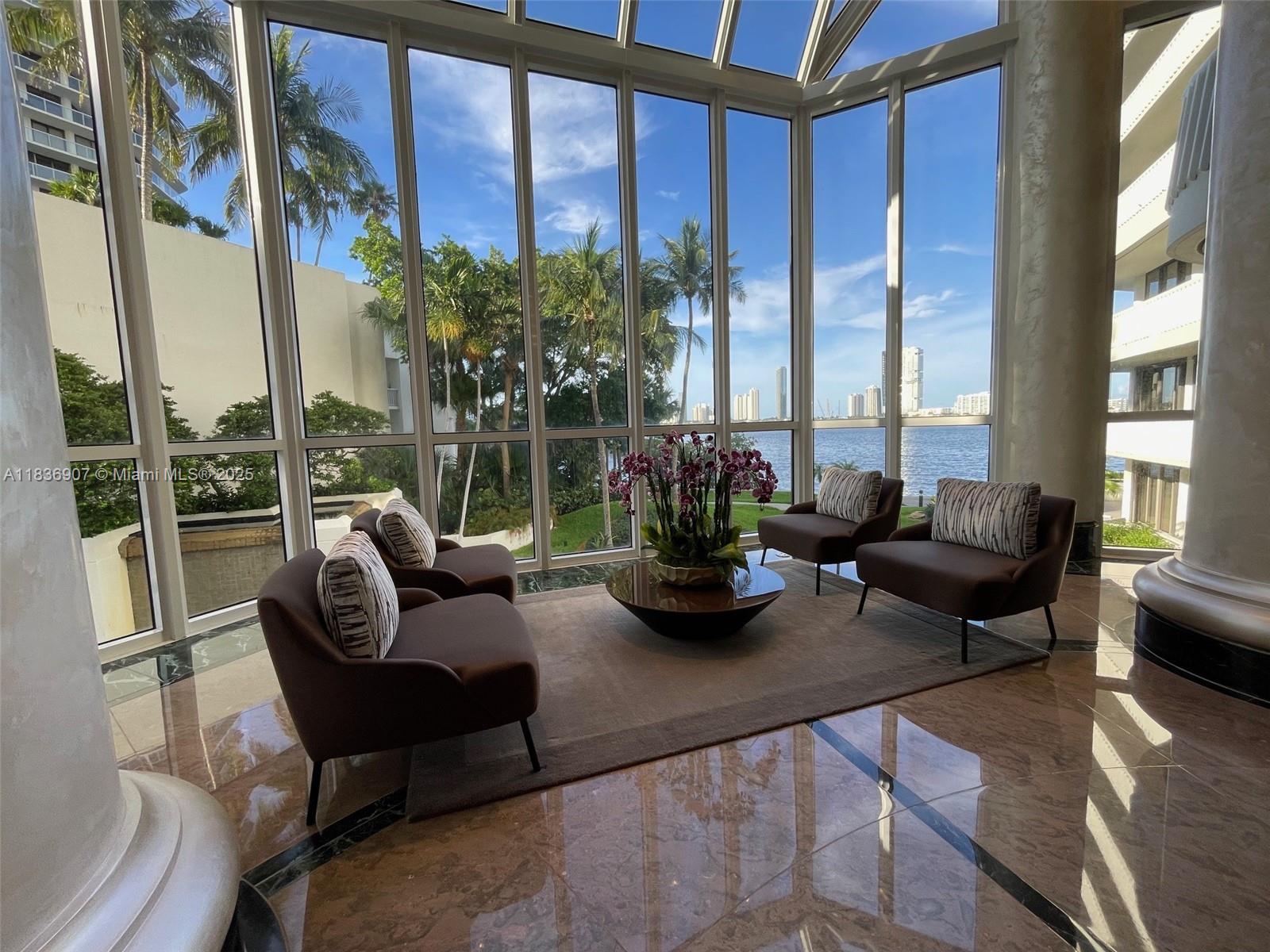 See details 1103 3 / 4 2605 sq. ft. $ 2025-07-09 0 Photo